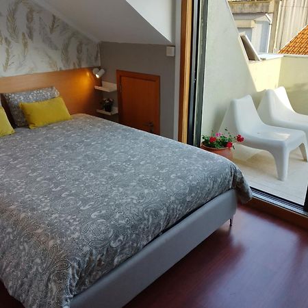 Top Floor Apartment With Sunny Balconies Porto Exterior photo