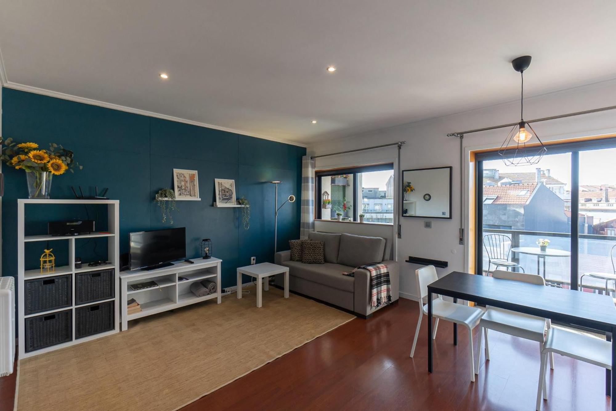 Top Floor Apartment With Sunny Balconies Porto Exterior photo